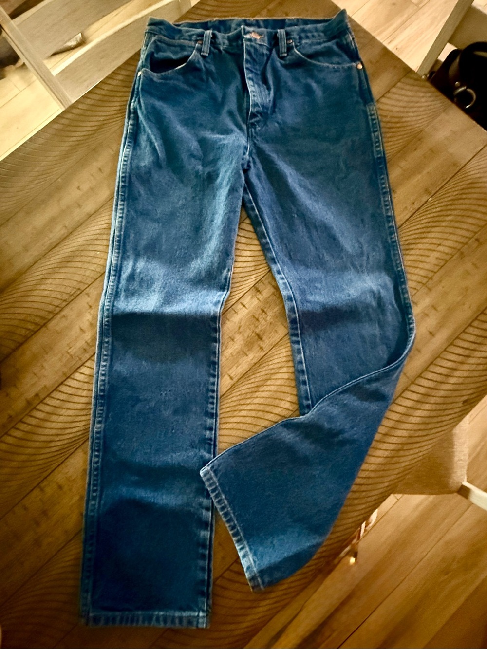 Wrangler Men's Straight-Leg Jeans in Blue Wash